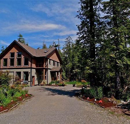 Cobble Wood And Bird Sanctuary Guest Houses Tofino Eksteriør bilde